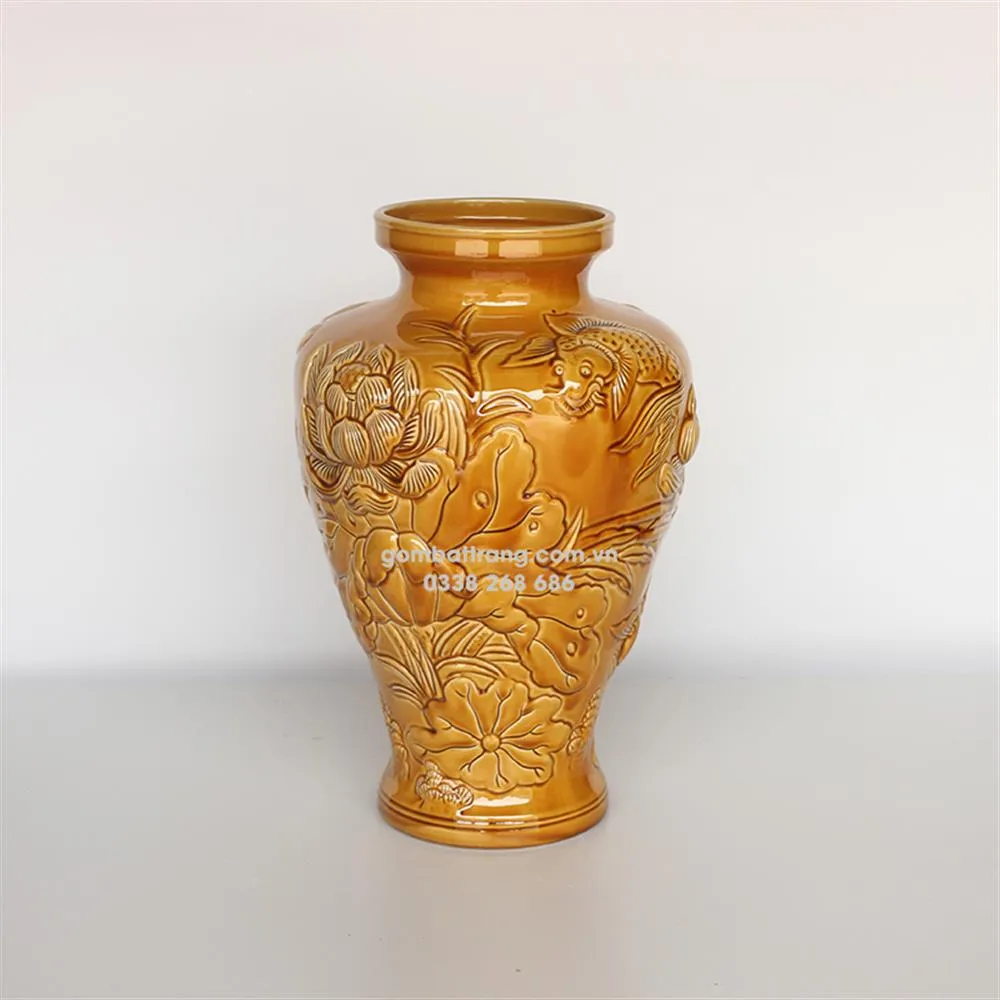 Bình gốm trang trí sang trọng
